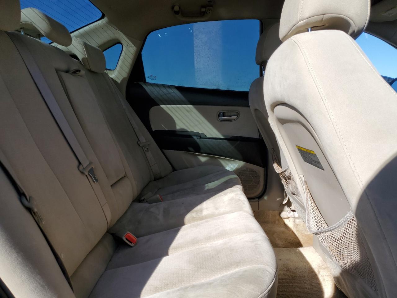 2008 Hyundai Elantra - Image 10