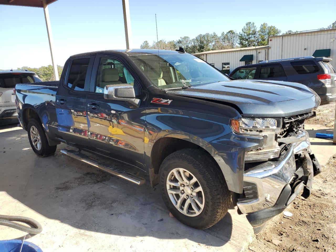 2019 Chevrolet Silverado - Image 4
