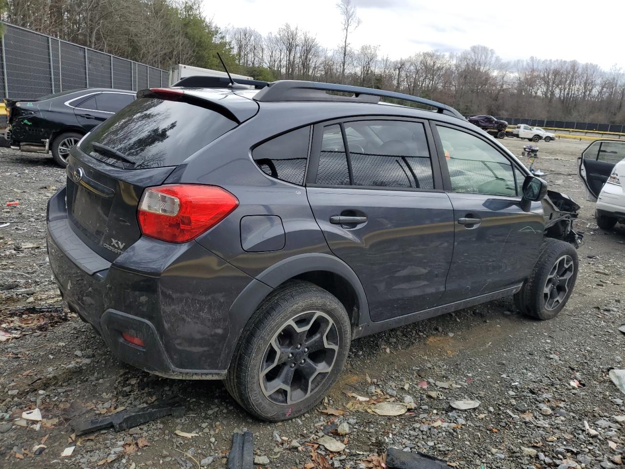 2013 Subaru XV - Image 3