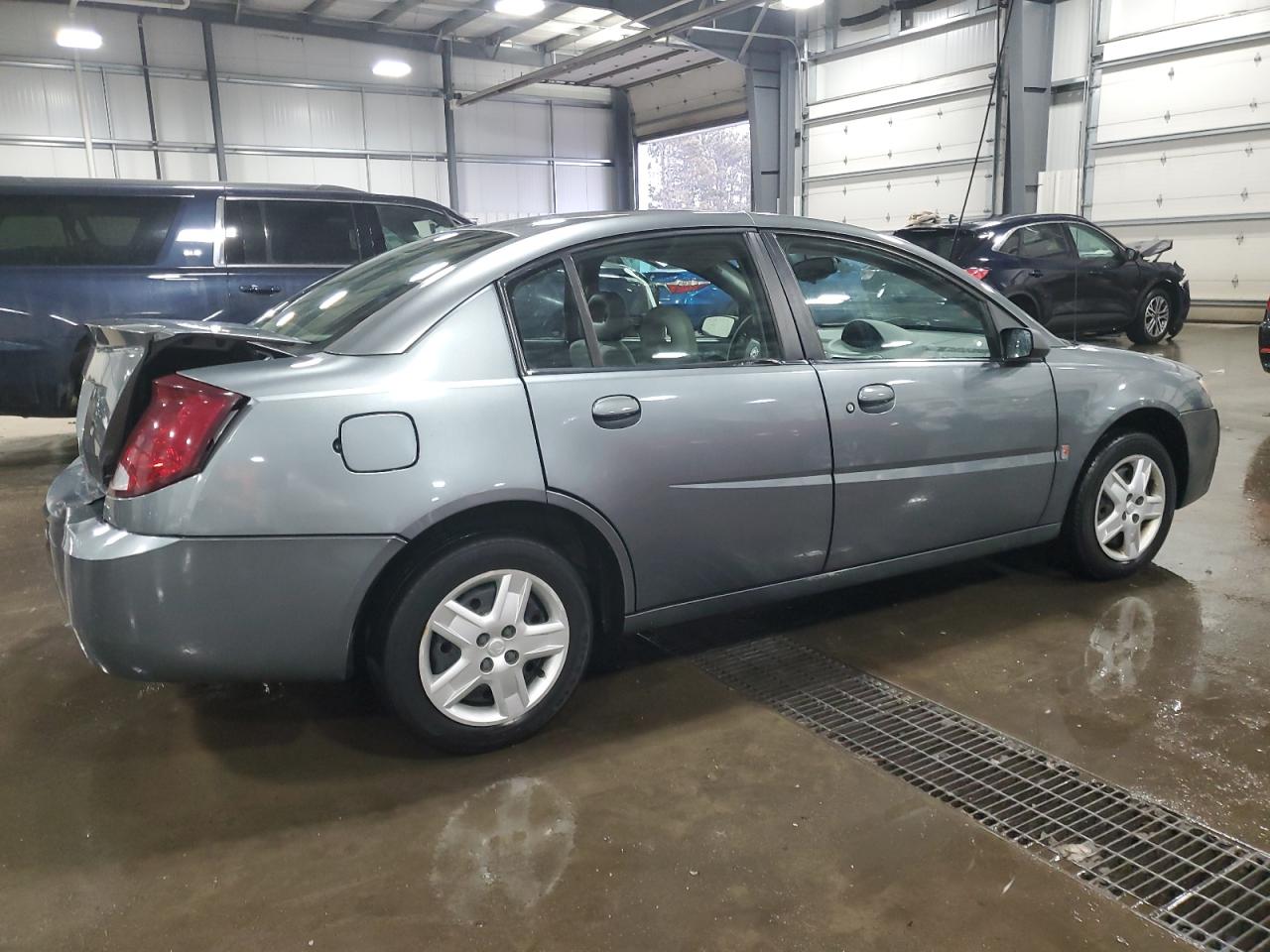 2006 Saturn ION - Image 3