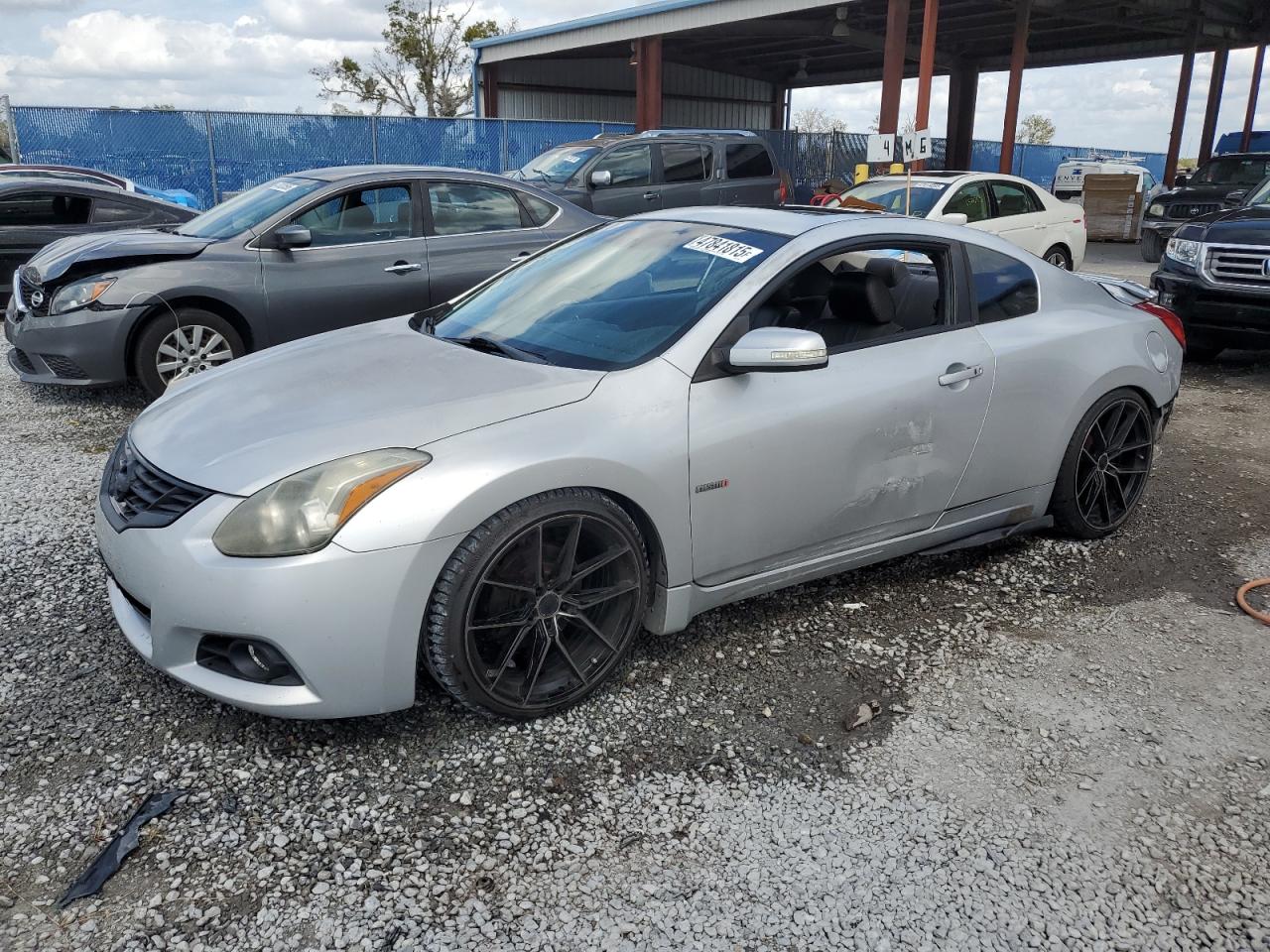 2010 Nissan Altima - Image 1