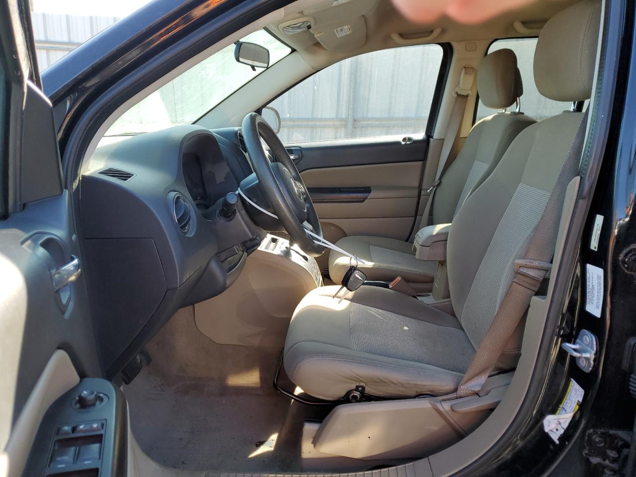 2014 Jeep Compass - Image 7