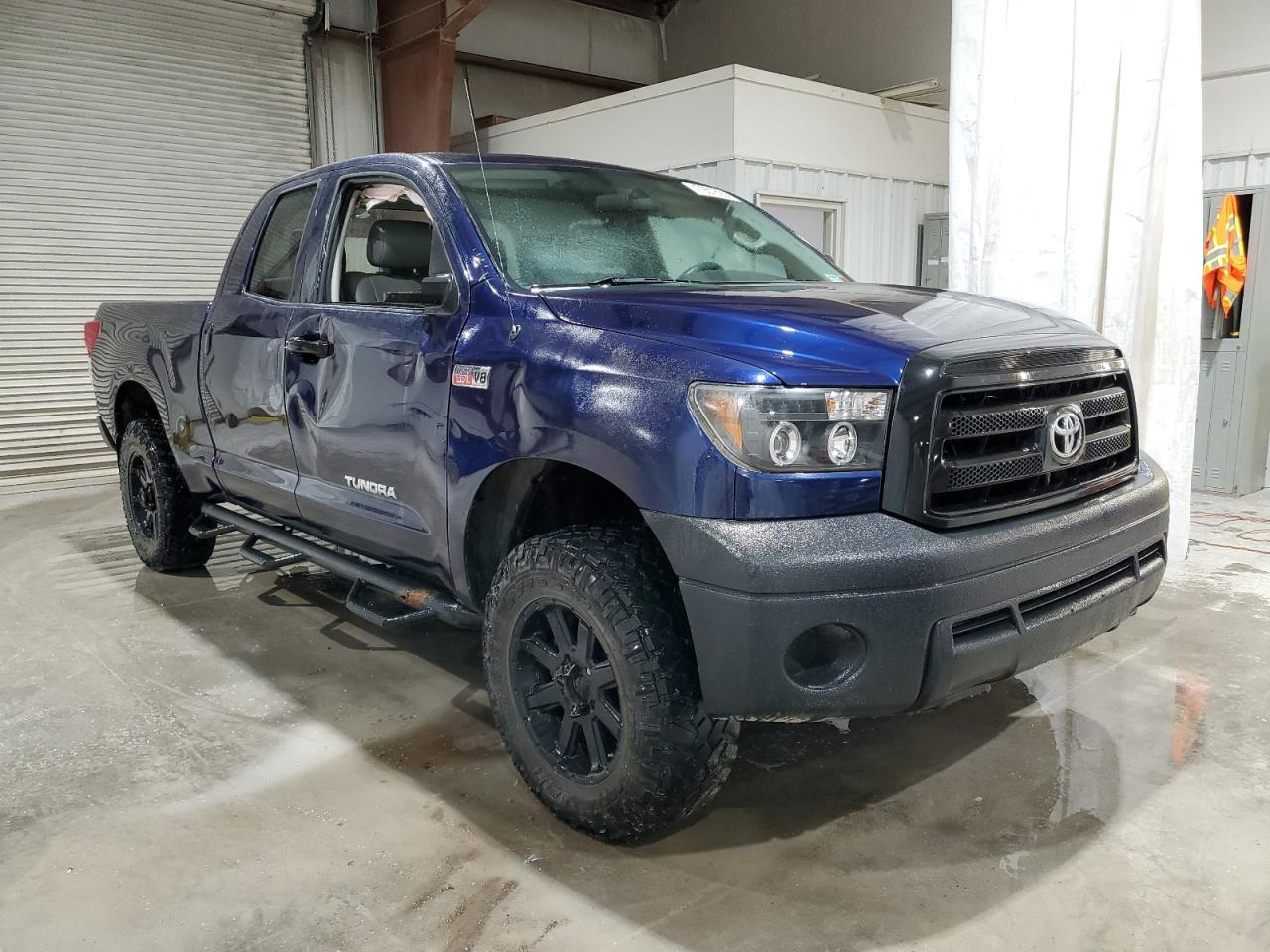 2011 Toyota Tundra - Image 4