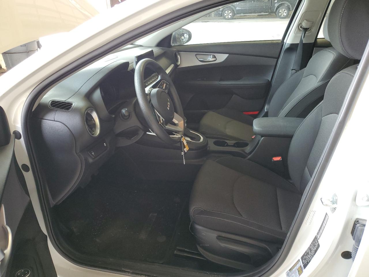 2024 Kia Forte - Image 7