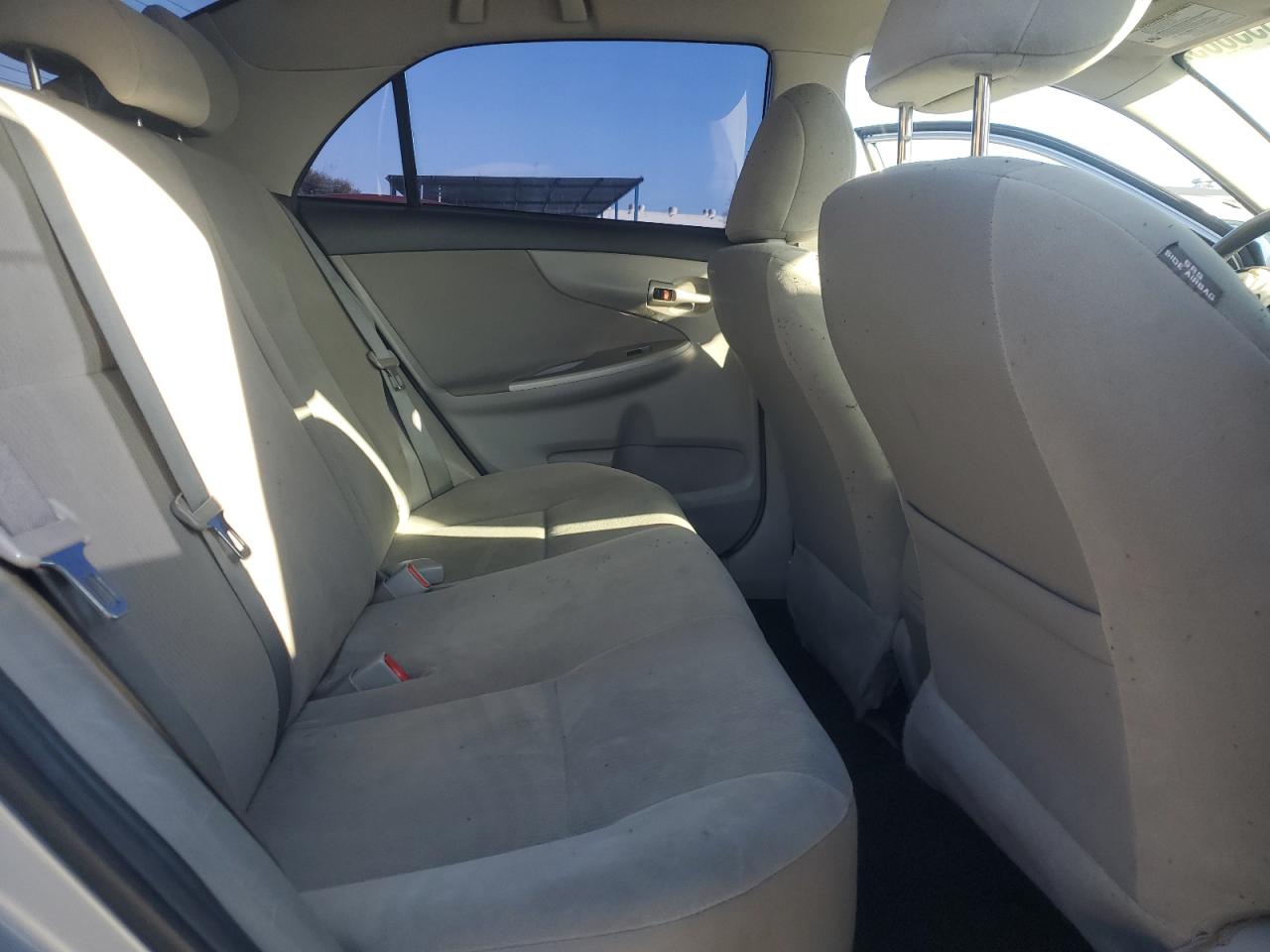 2012 Toyota Corolla - Image 10
