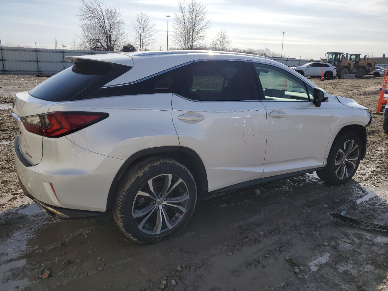 2017 Lexus RX - Image 3
