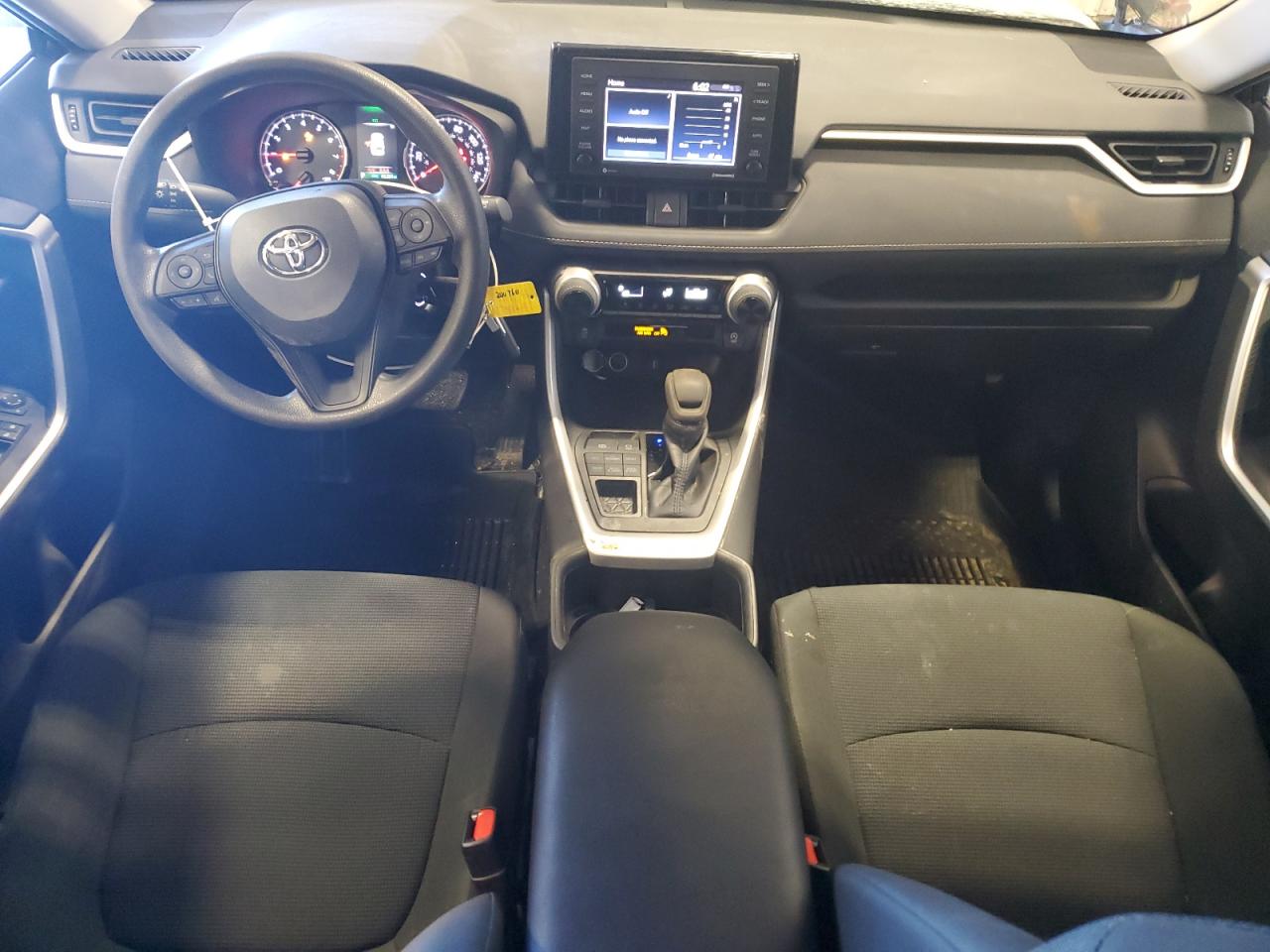 2022 Toyota RAV 4 - Image 8