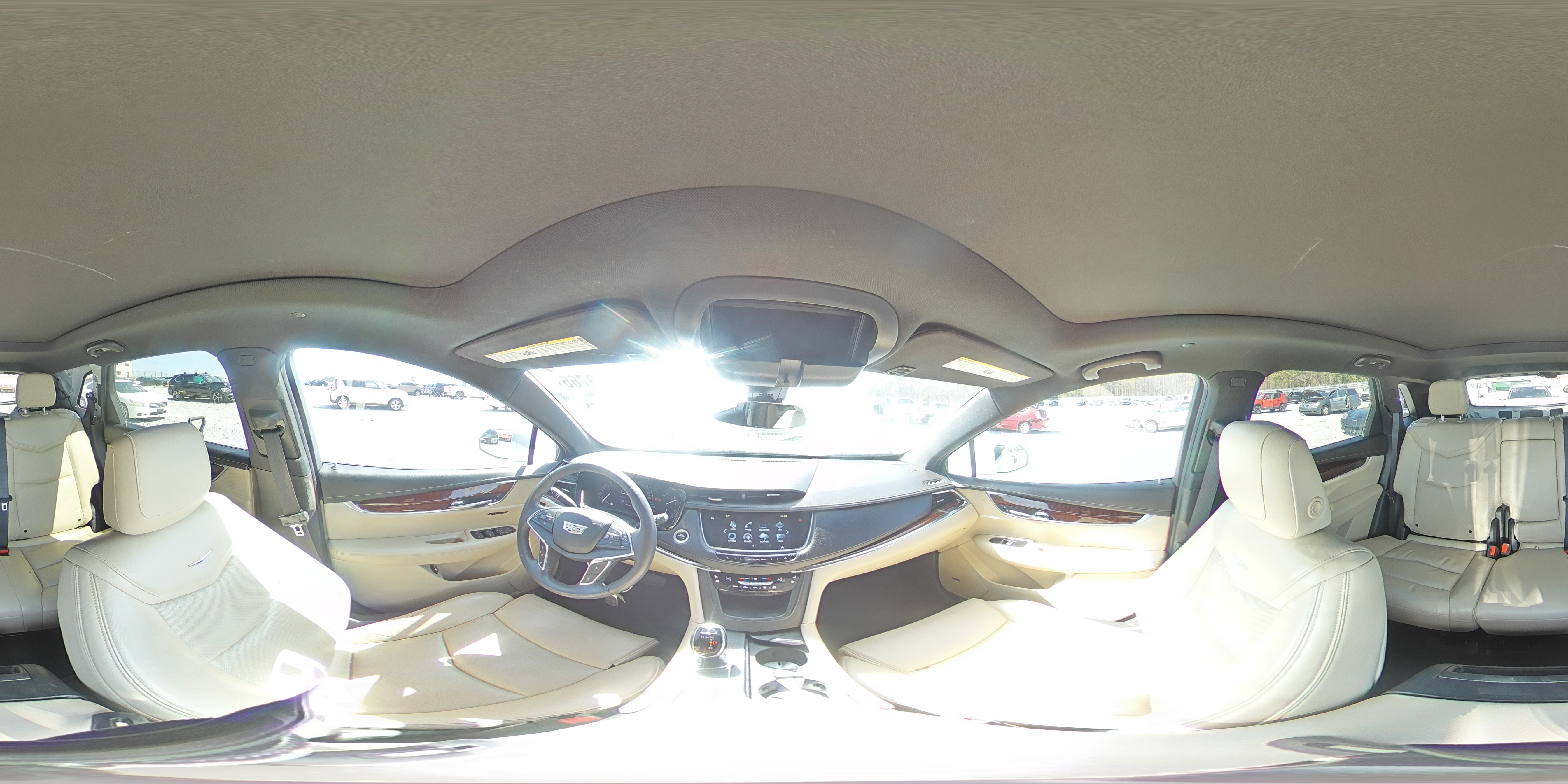 2017 Cadillac XT5 - Image 13