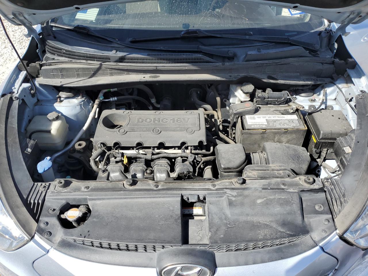 2012 Hyundai Tucson - Image 12