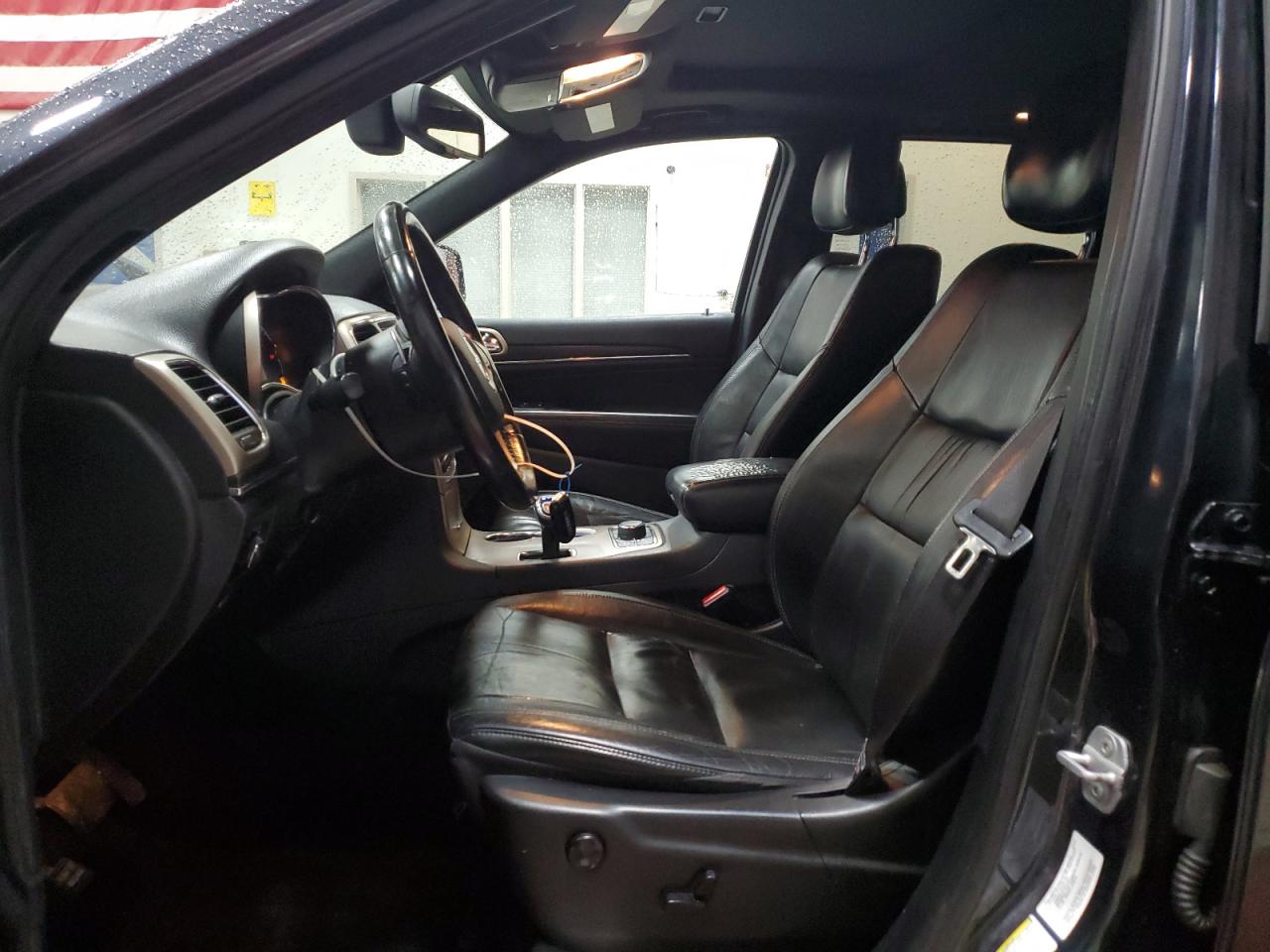 2014 Jeep Grand Cherokee - Image 7