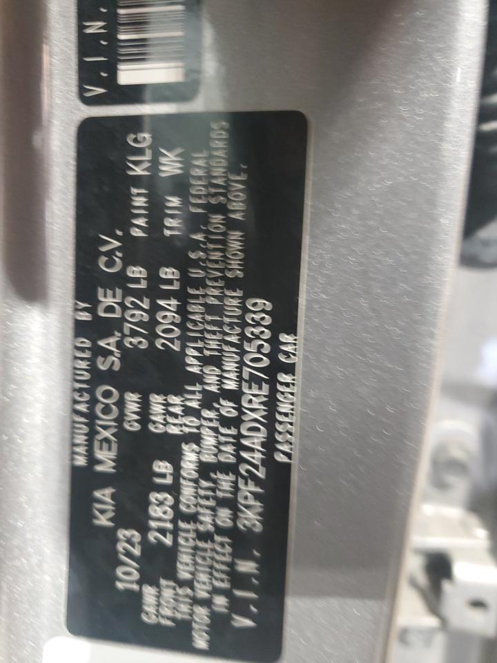 2024 Kia Forte - Image 12