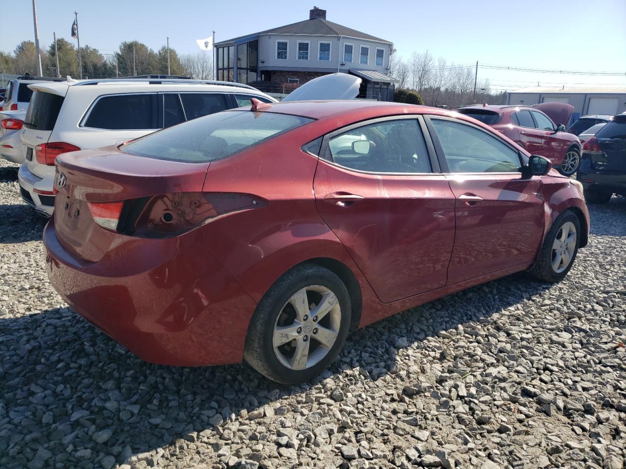 2011 Hyundai Elantra - Image 3