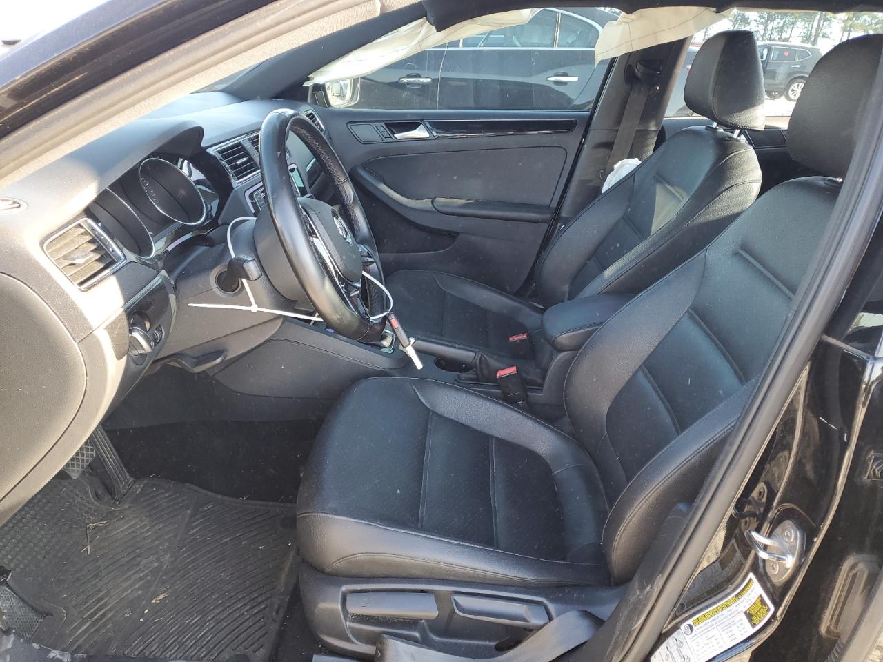 2018 Volkswagen Jetta - Image 7