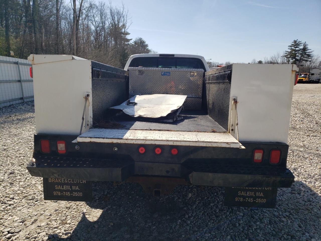 2007 Ford F350 - Image 10