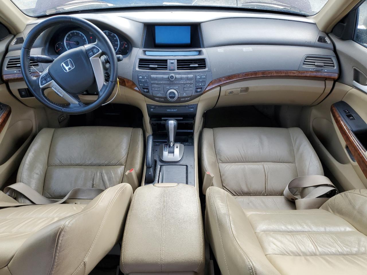 2009 Honda Accord - Image 8
