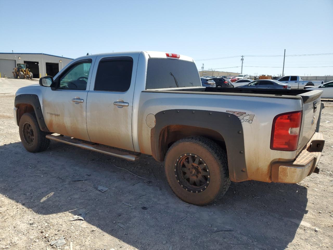 2011 Chevrolet Silverado - Image 2