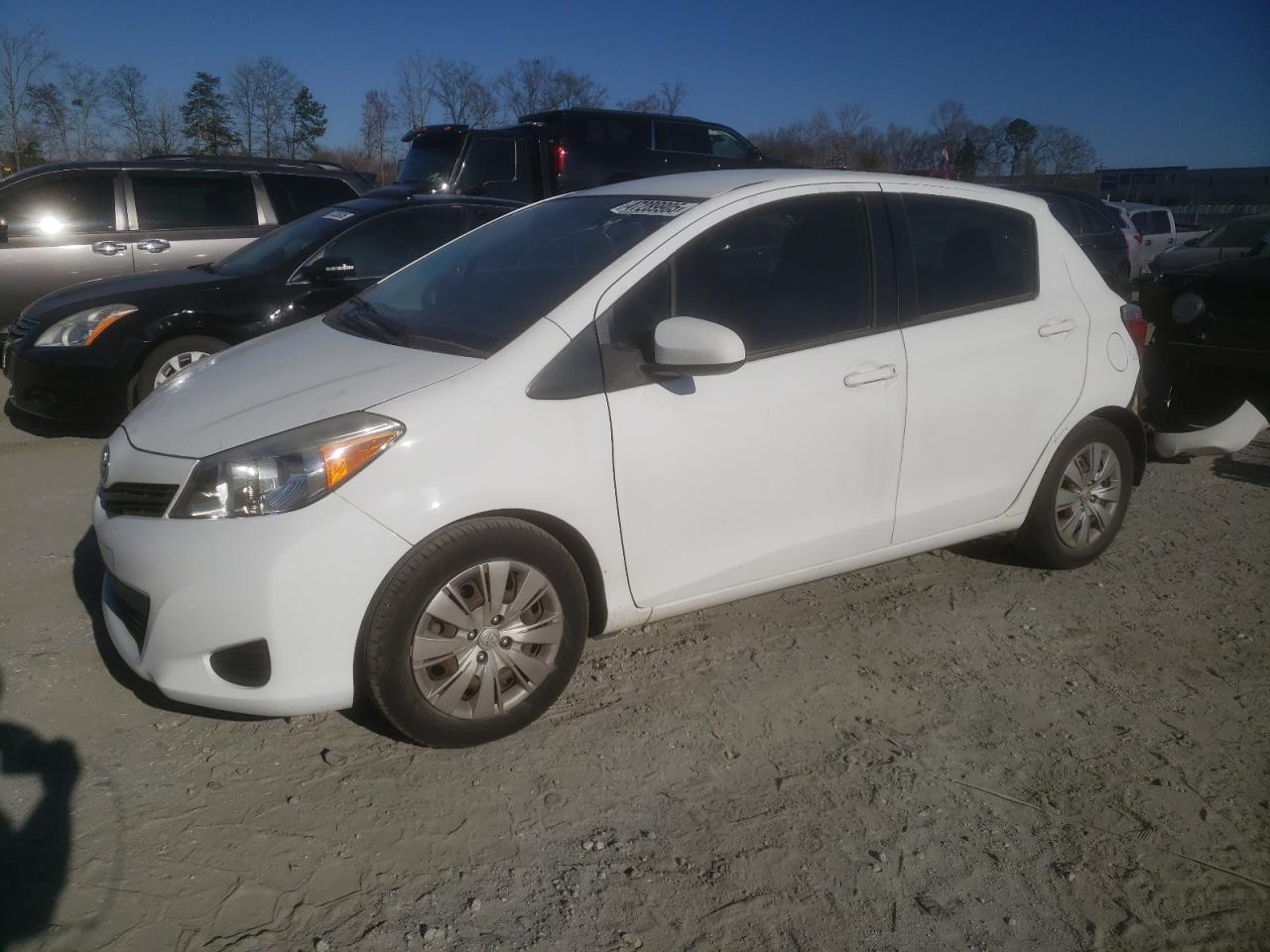 2013 Toyota Yaris - Image 1