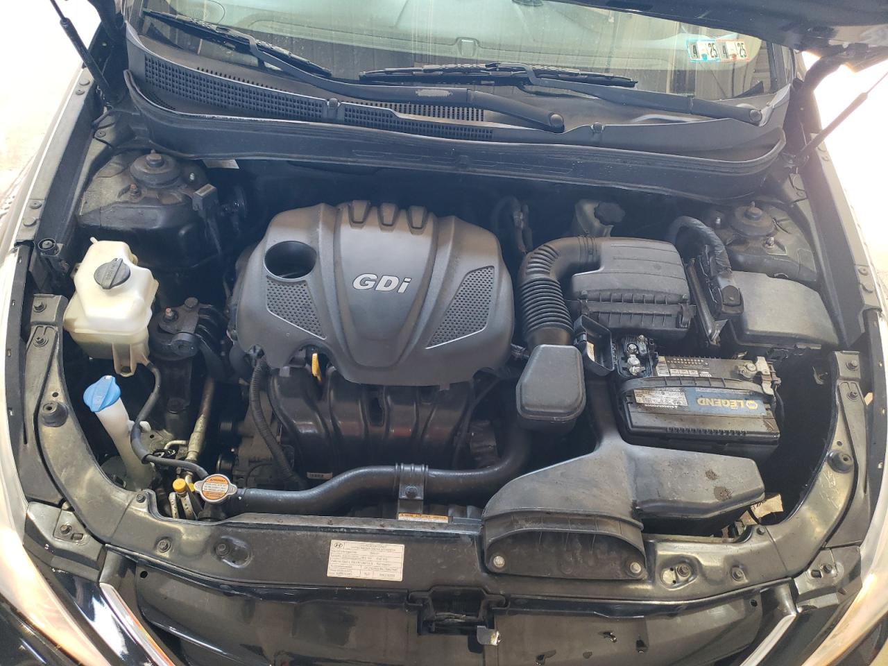 2012 Hyundai Sonata - Image 11