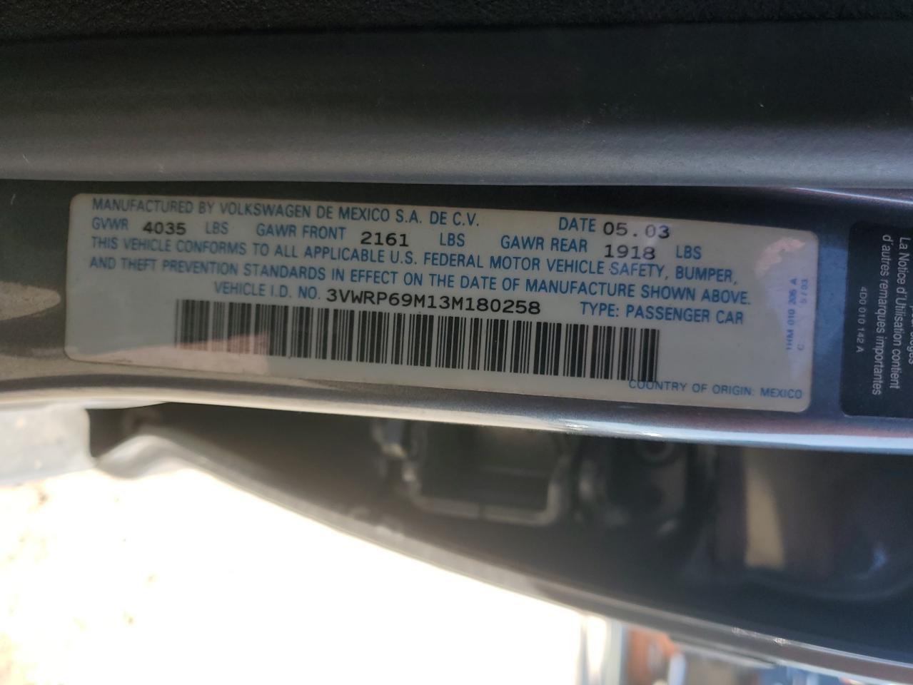 2003 Volkswagen Jetta - Image 12