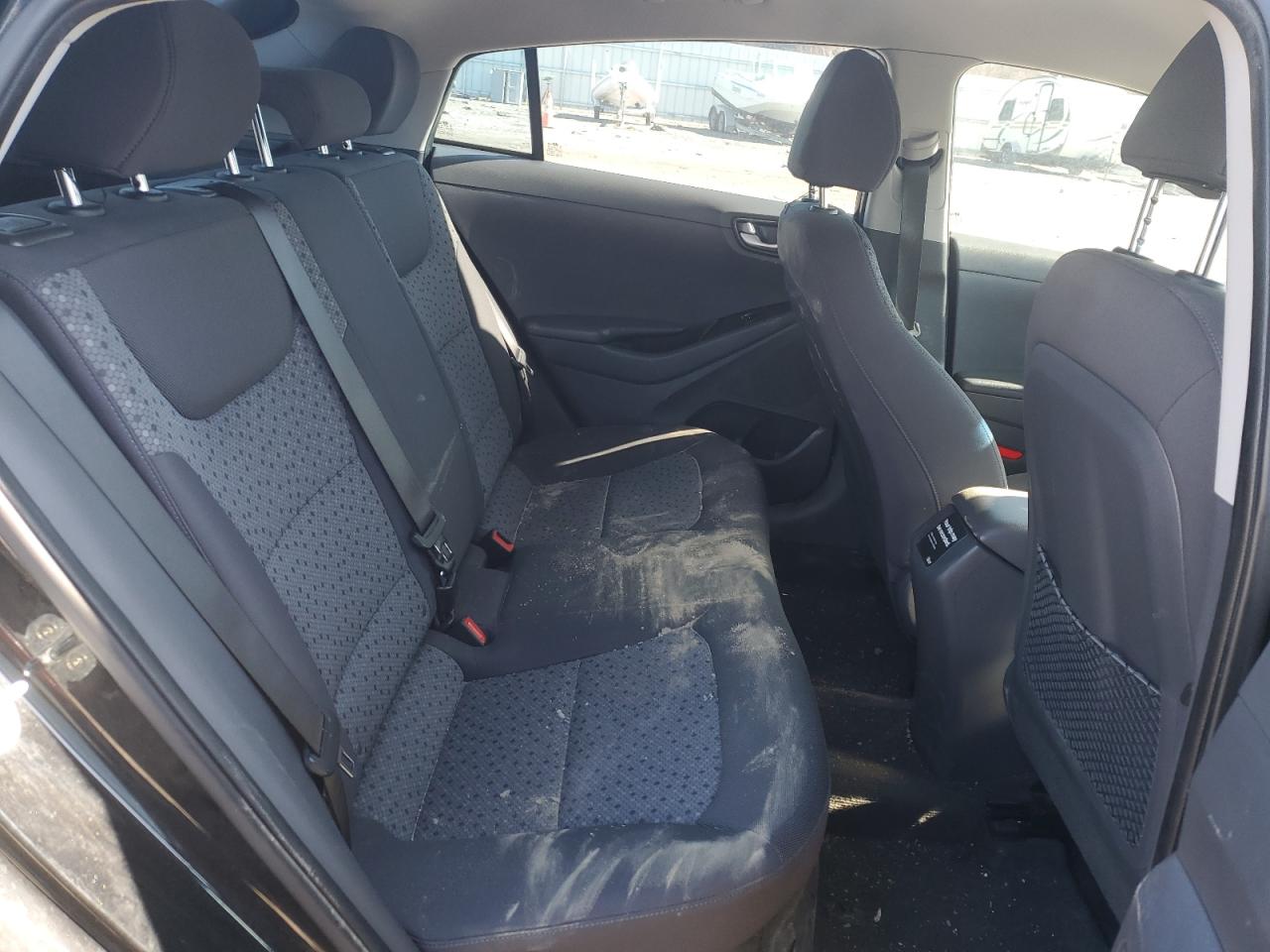 2017 Hyundai IONIQ - Image 10
