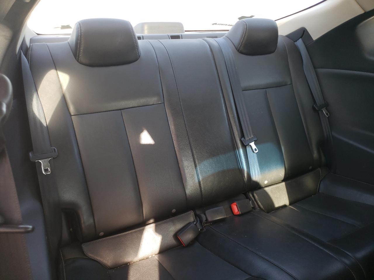 2012 Nissan Altima - Image 10