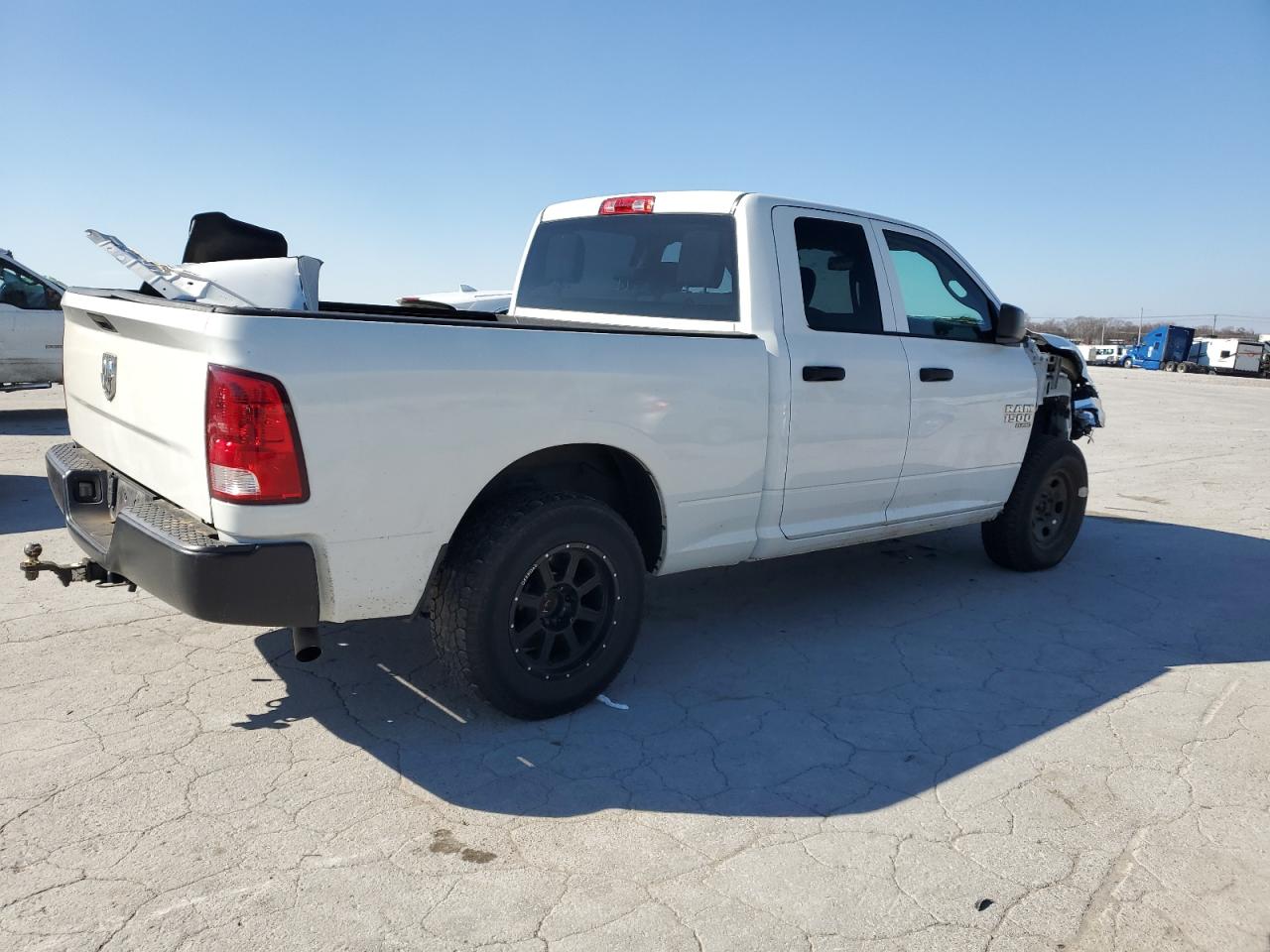 2019 RAM 1500 - Image 3