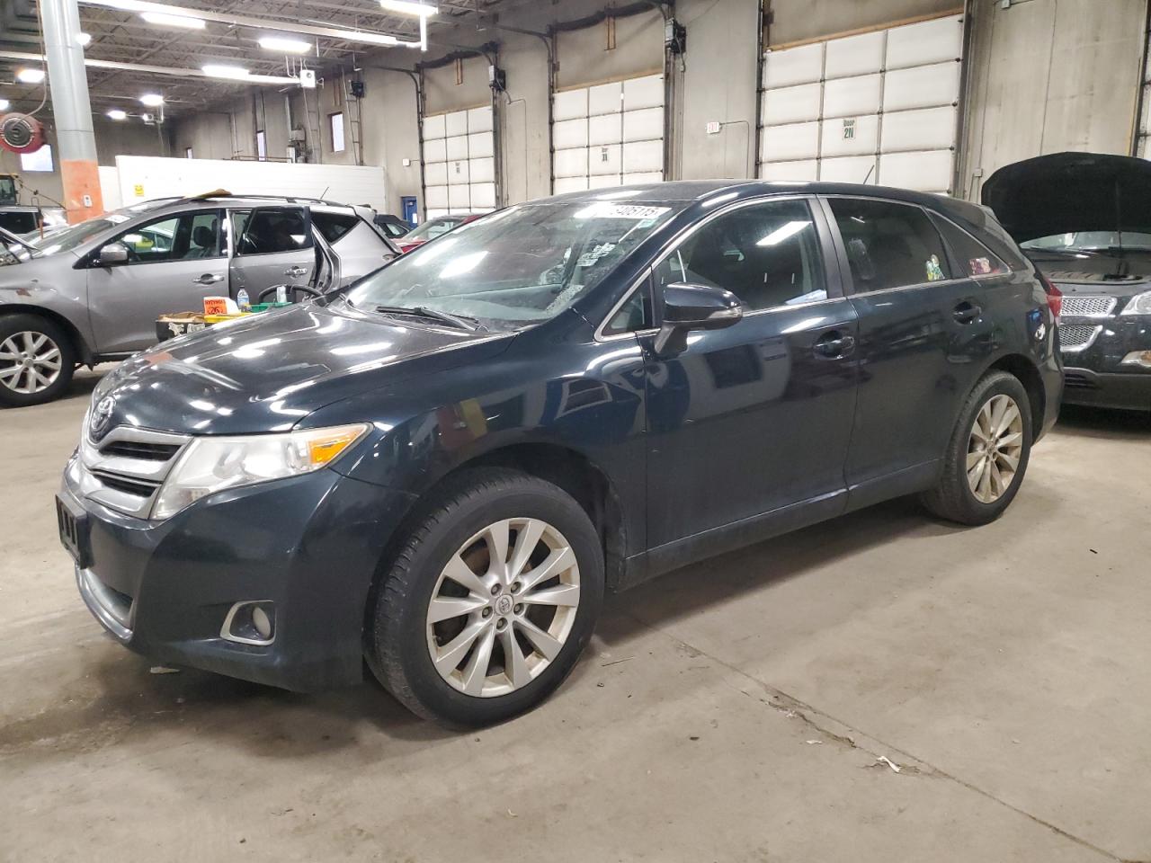2013 Toyota Venza - Image 1