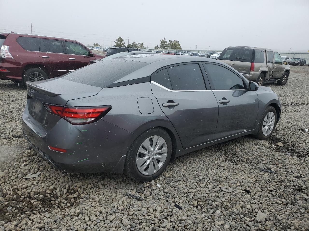 2022 Nissan Sentra - Image 3
