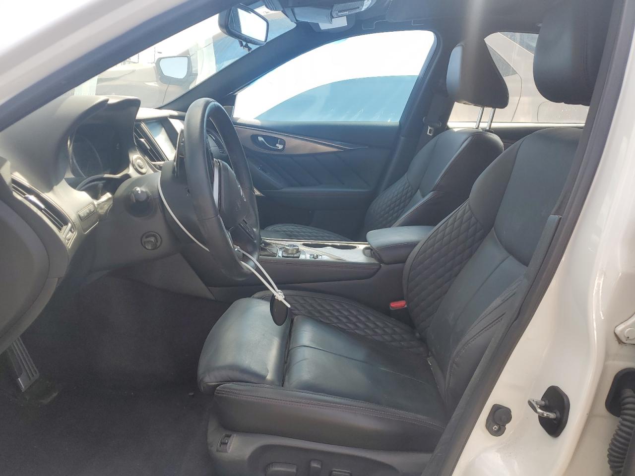 2018 Infiniti Q50 - Image 7