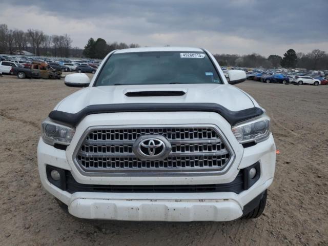  TOYOTA TACOMA 2017 Biały