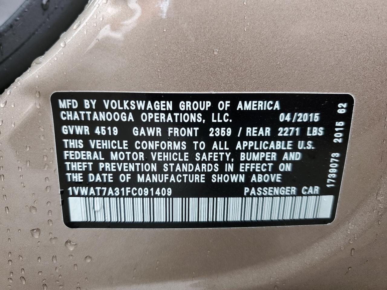 2015 Volkswagen Passat - Image 12