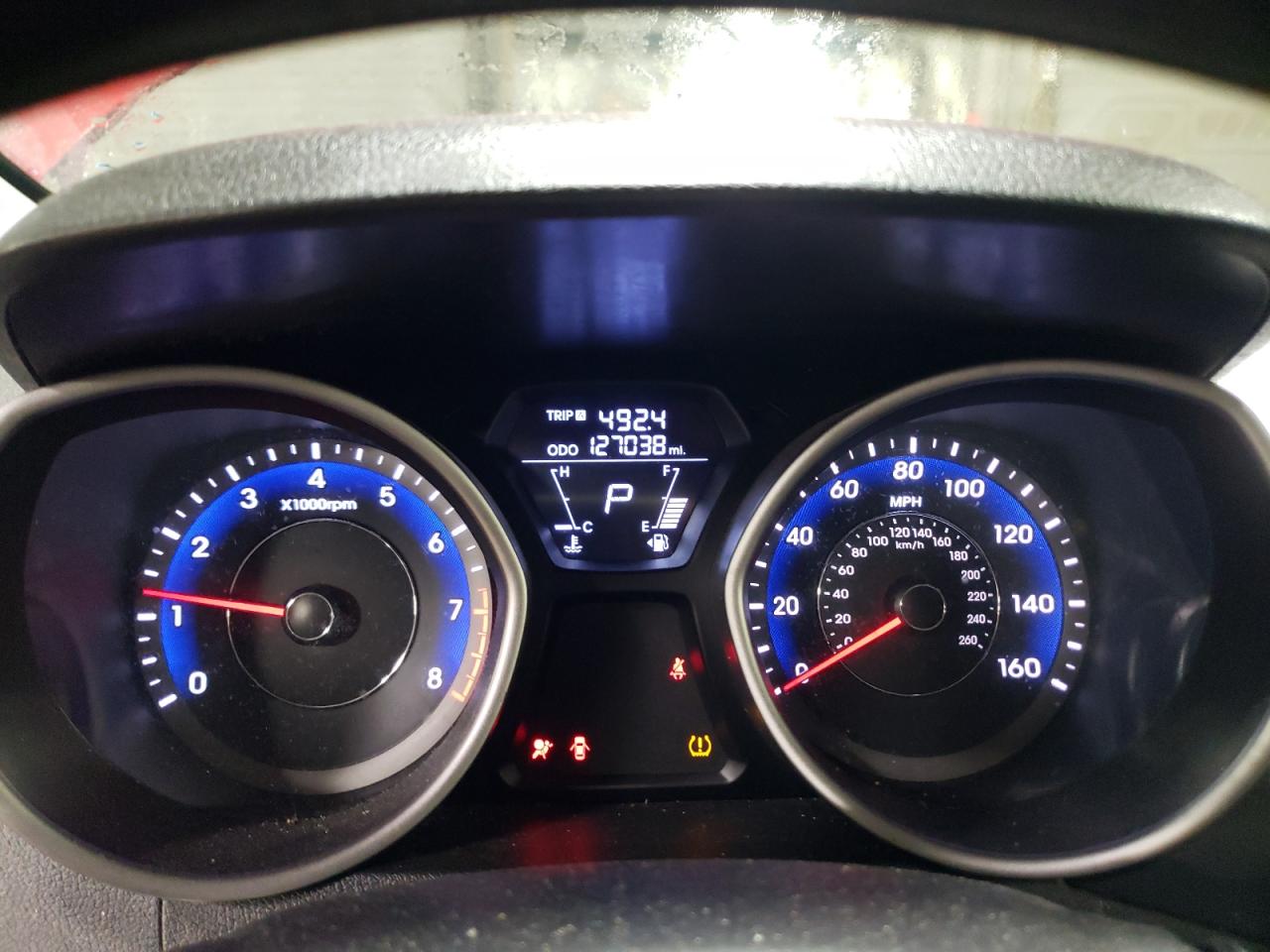 2013 Hyundai Elantra - Image 9