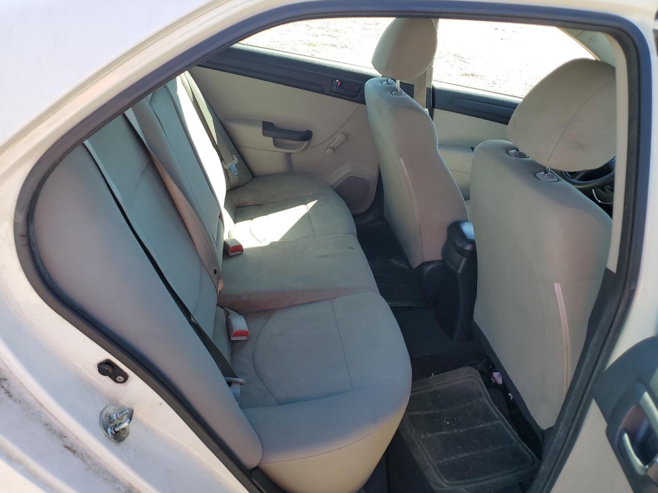 2013 Kia Forte - Image 10