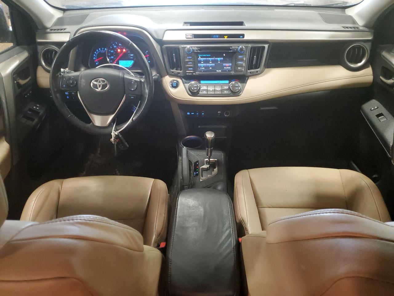 2015 Toyota RAV 4 - Image 8
