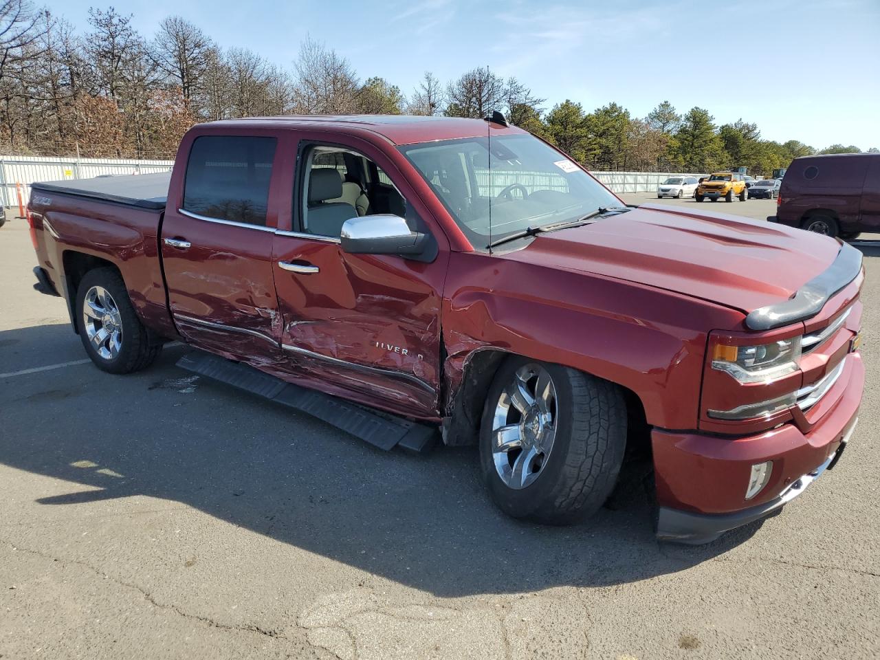 2017 Chevrolet Silverado - Image 4