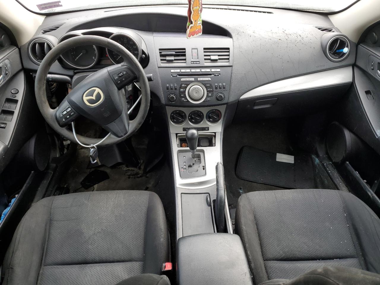 2010 Mazda 3 - Image 8