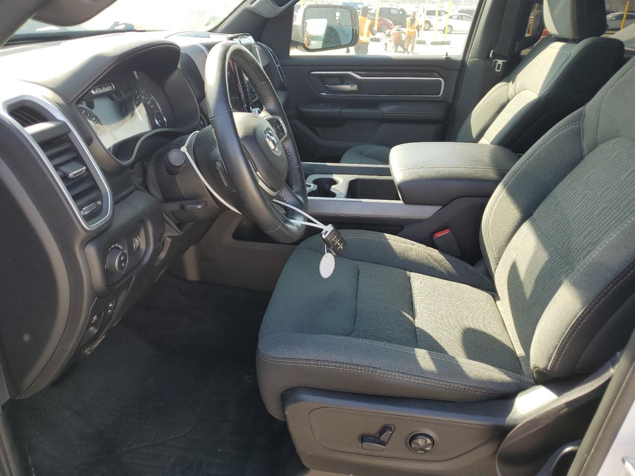 2021 RAM 1500 - Image 7