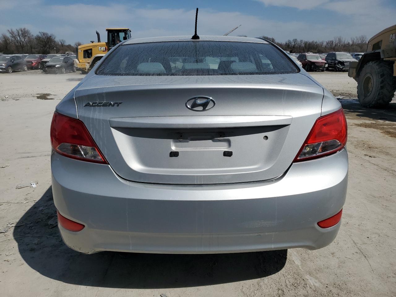 2015 Hyundai Accent - Image 6