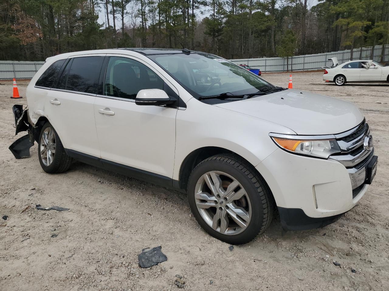 2014 Ford Edge - Image 4
