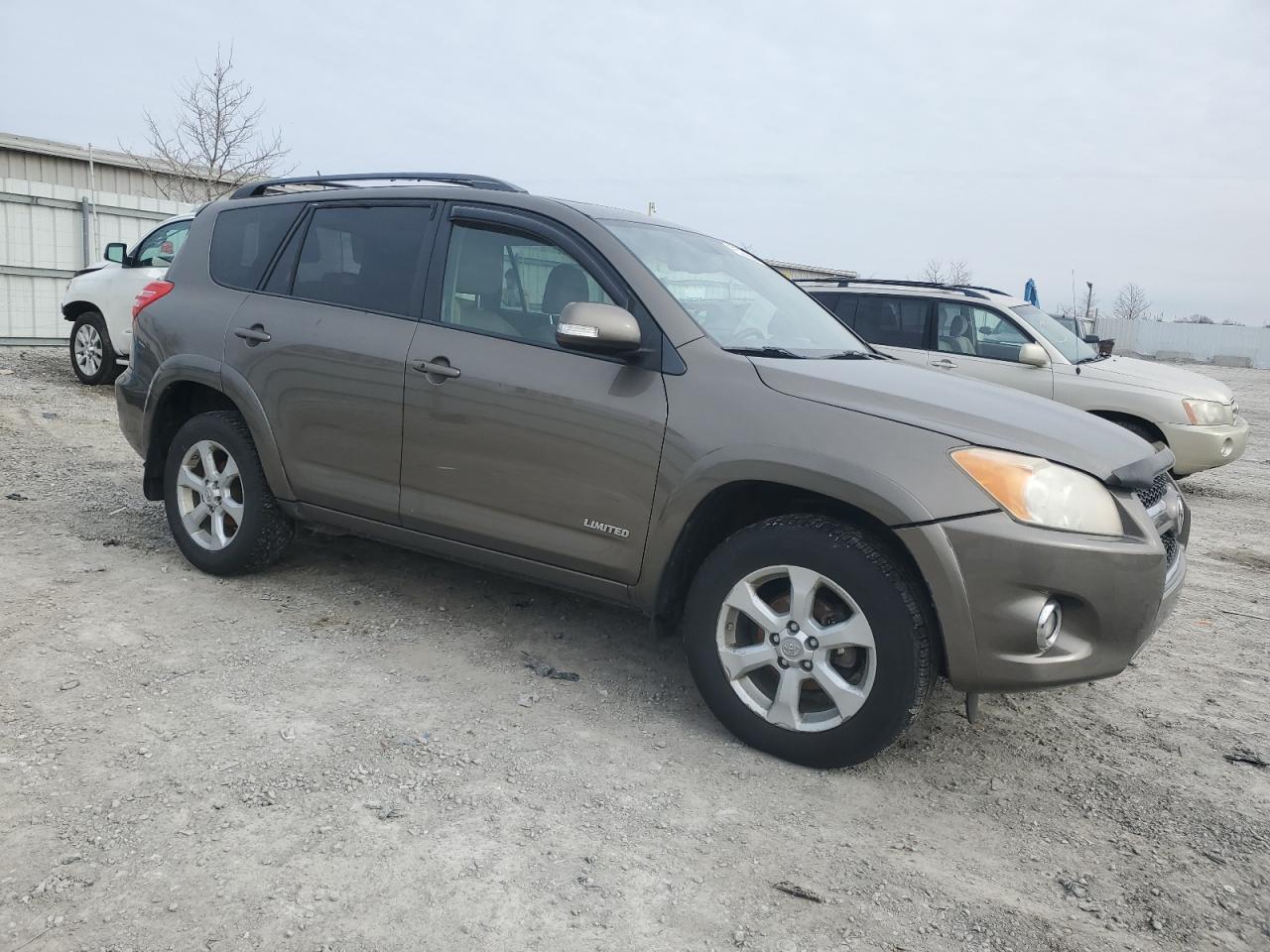 2011 Toyota RAV 4 - Image 4