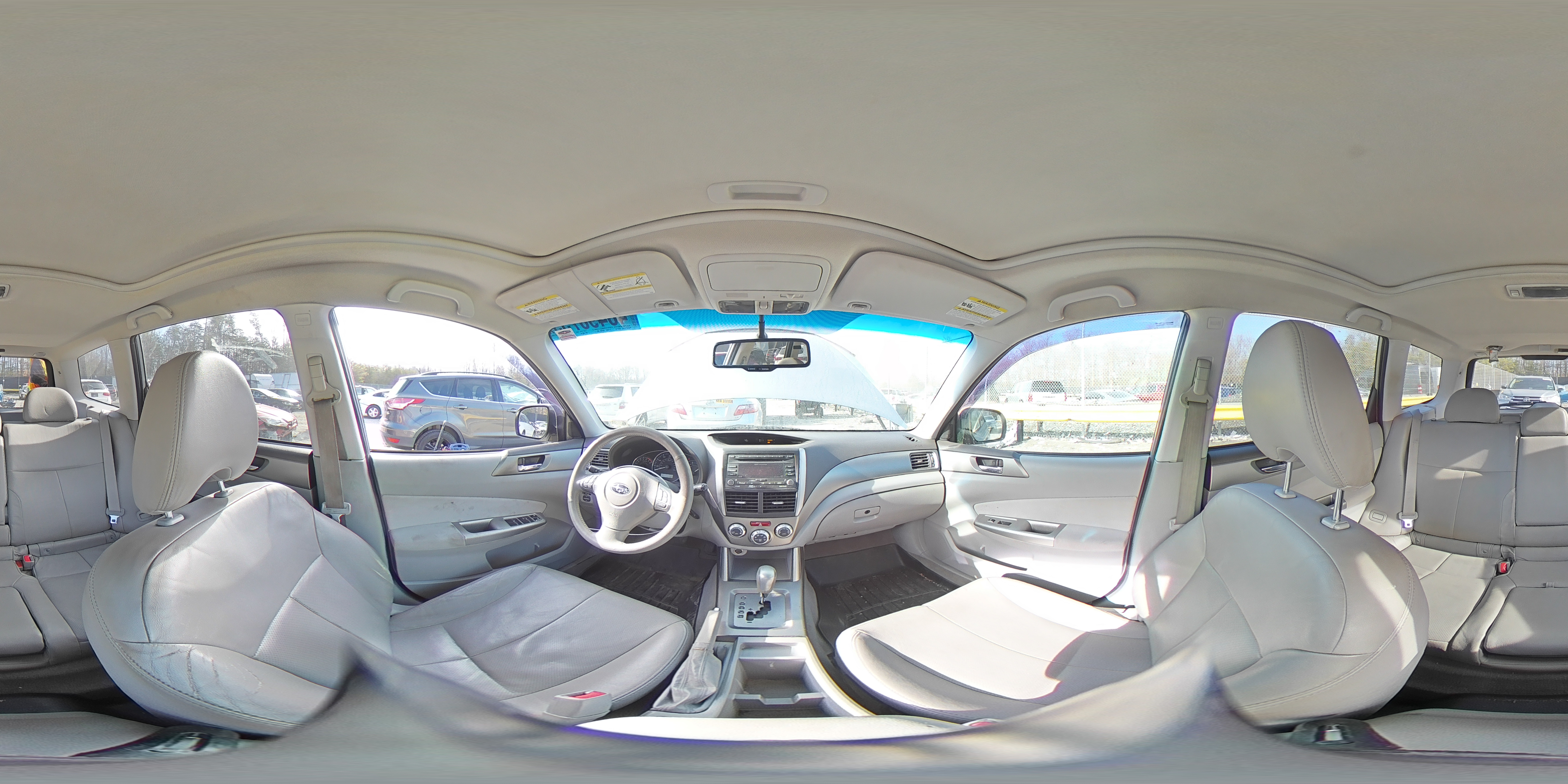 2010 Subaru Forester - Image 13