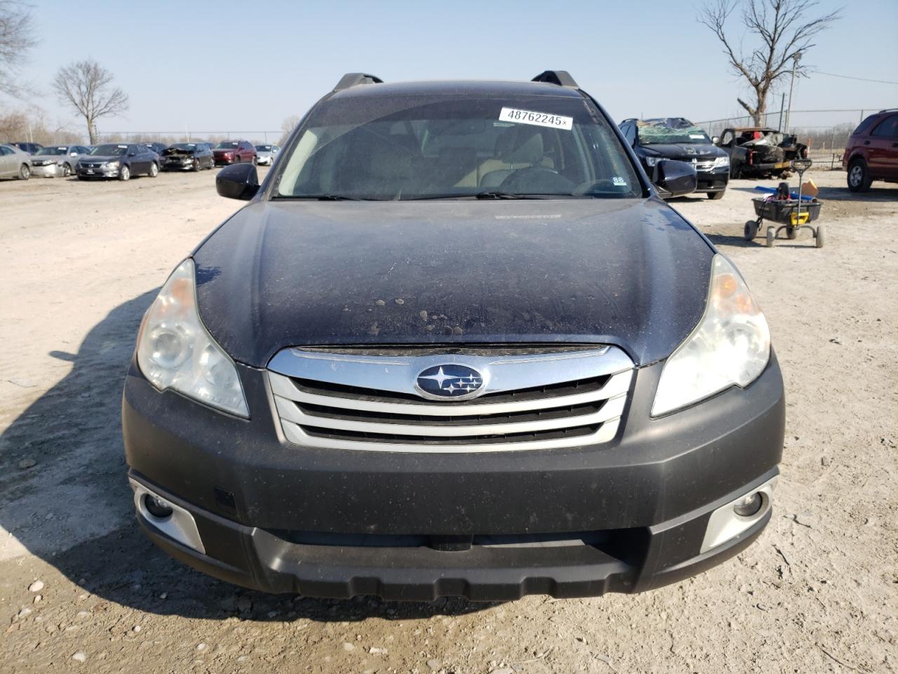 2012 Subaru Outback - Image 5