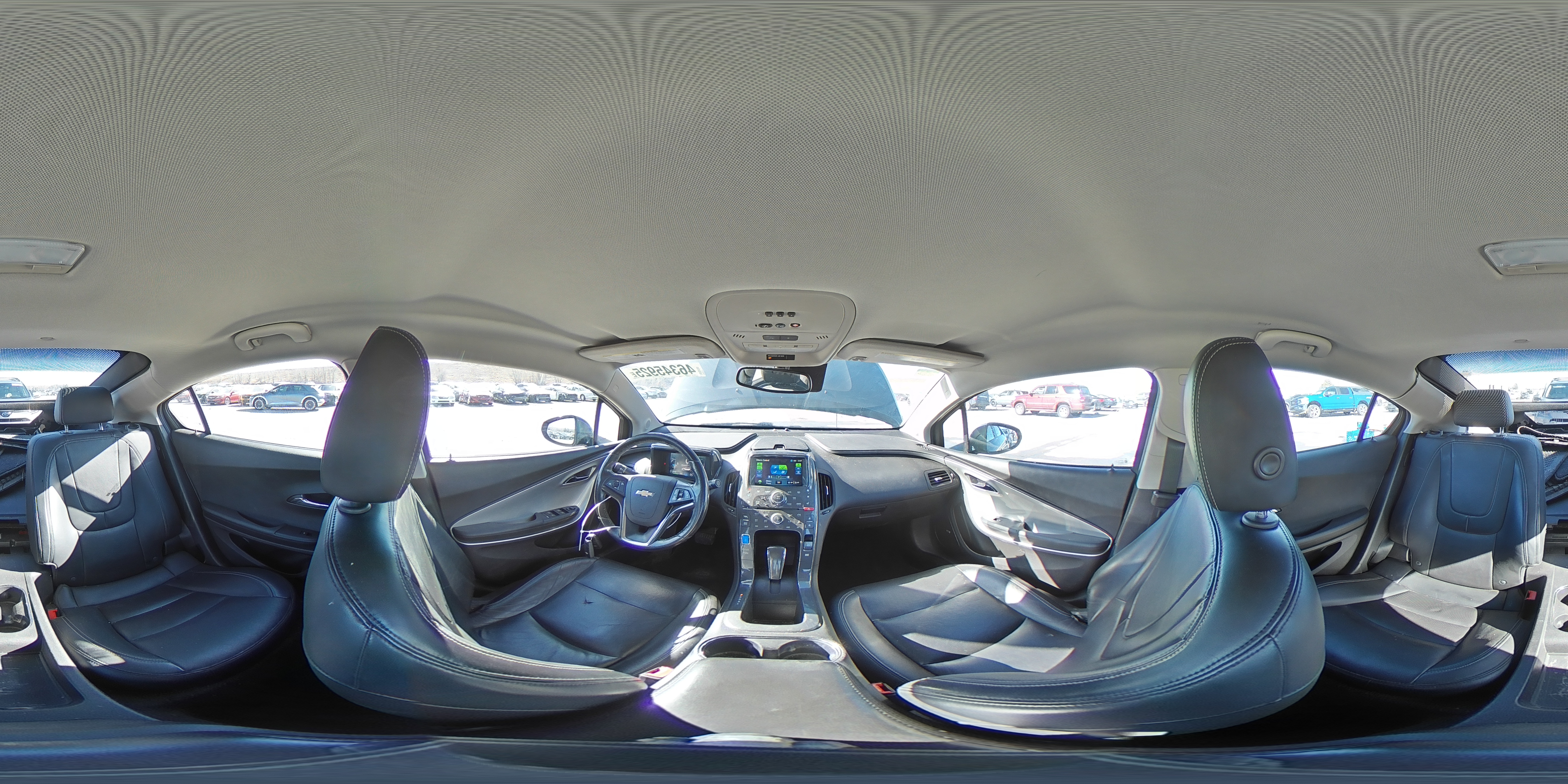 2012 Chevrolet Volt - Image 16