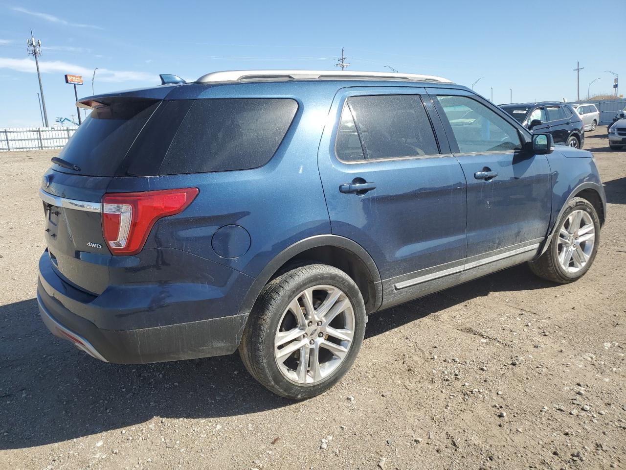 1FM5K8D83HGB90907 FORD EXPLORER 2017