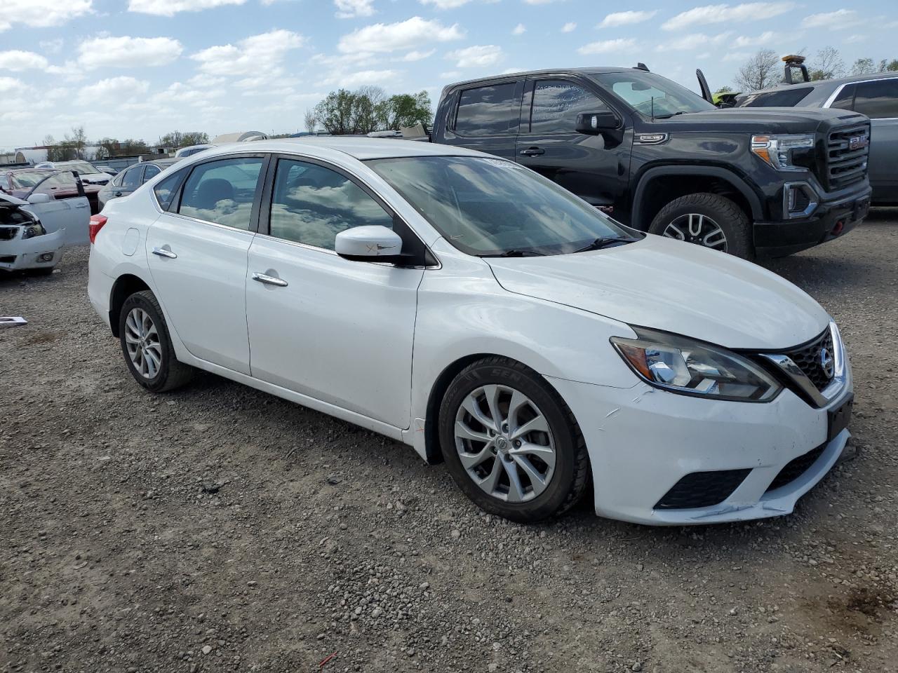 2018 Nissan Sentra - Image 4