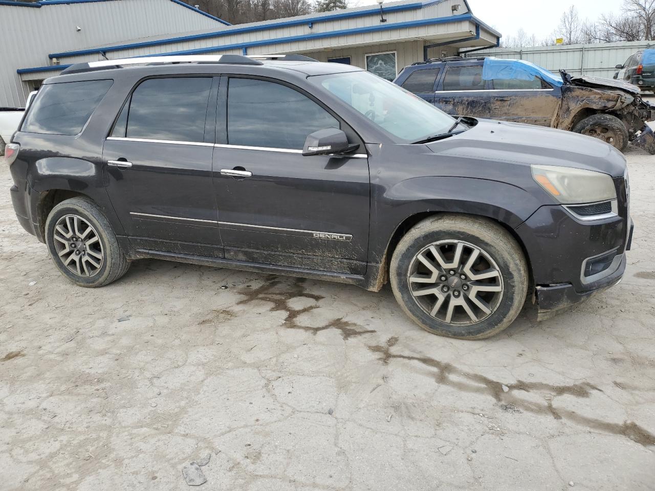 2013 GMC Acadia - Image 4