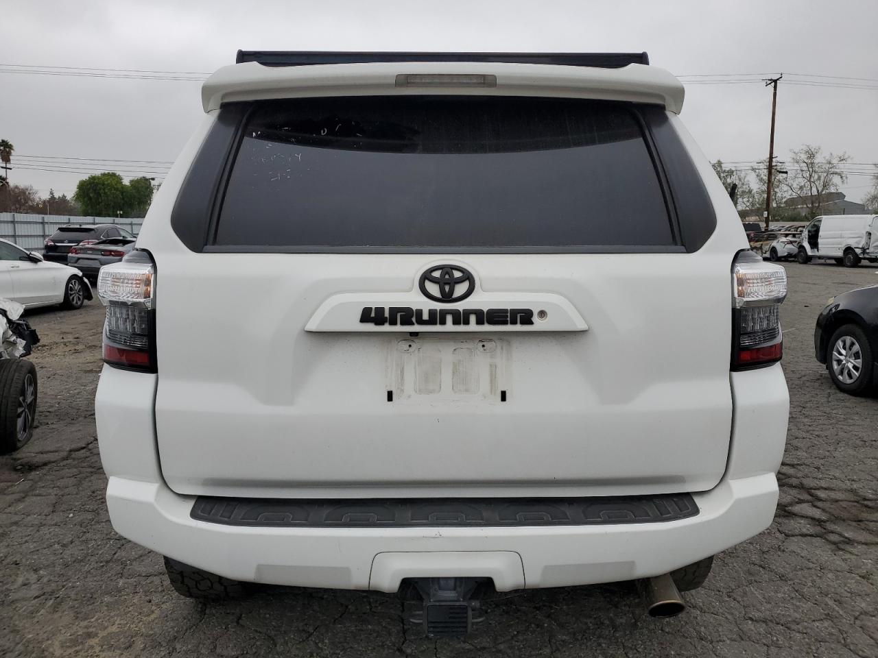 JTEZU5JR8G5118411 TOYOTA 4RUNNER 2016
