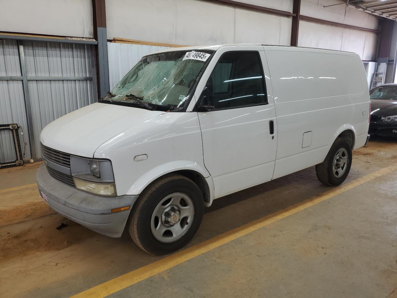 2005 Chevrolet Astro - Image 1
