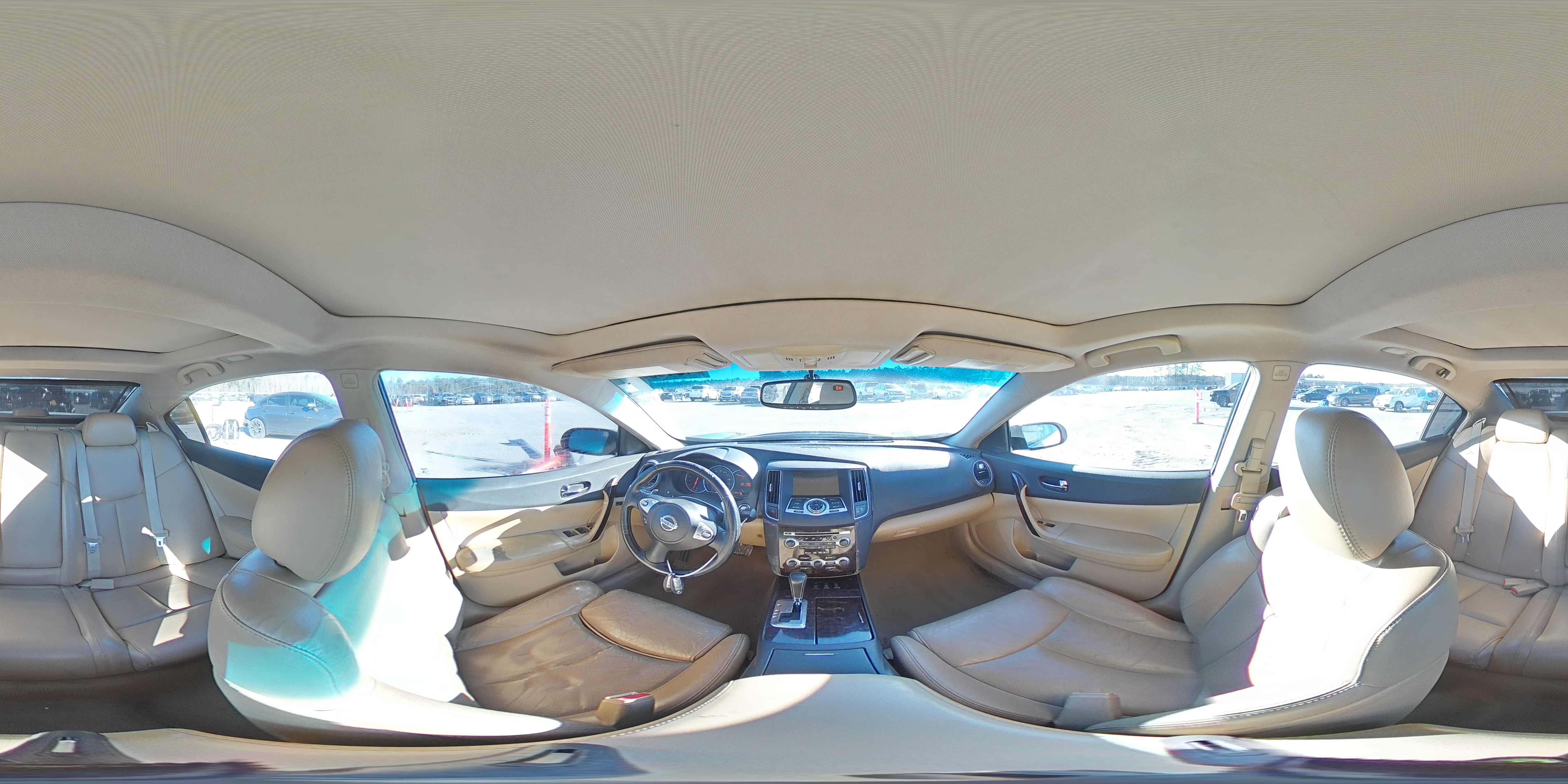 2010 Nissan Maxima - Image 12