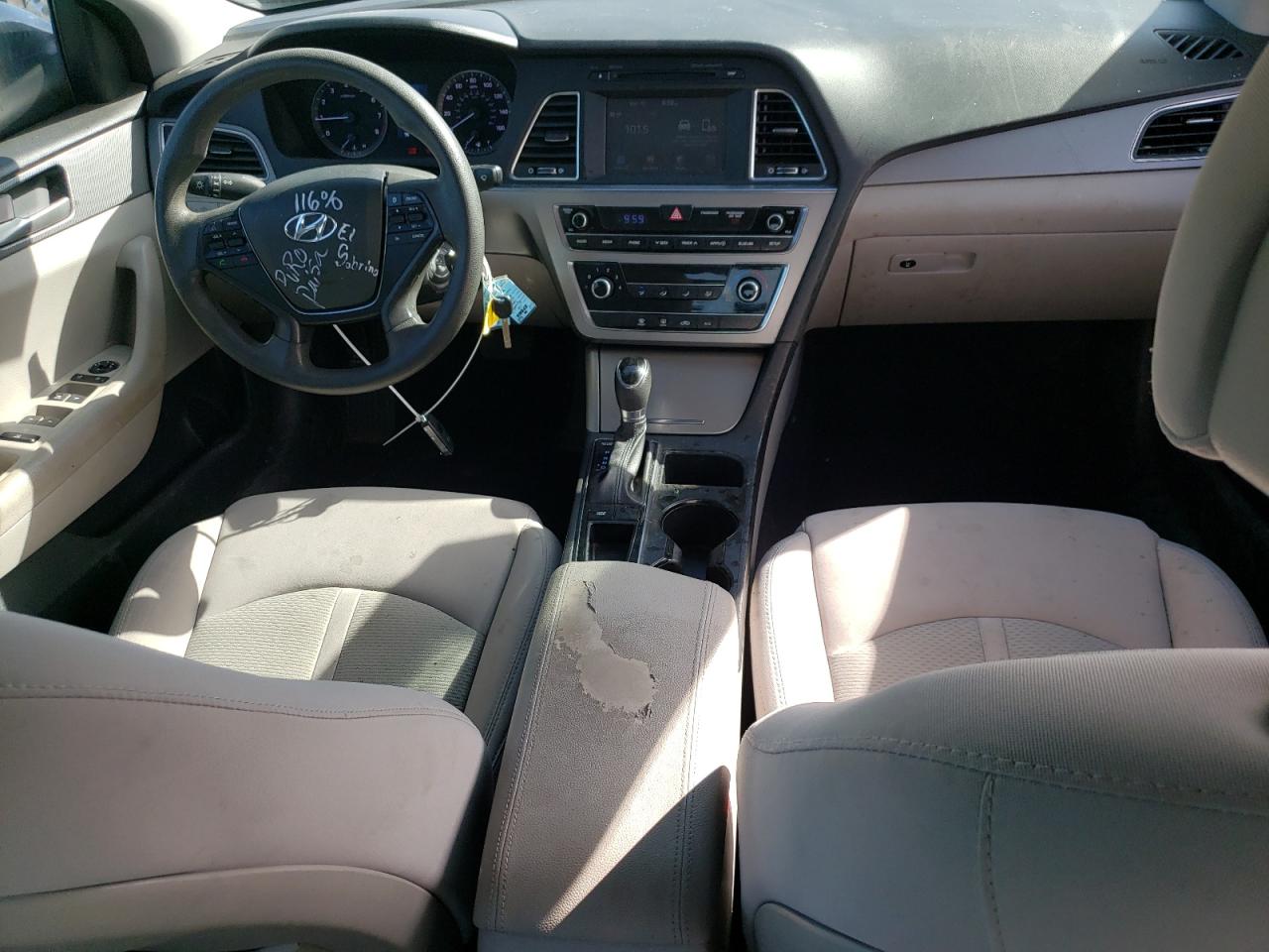 2016 Hyundai Sonata - Image 8
